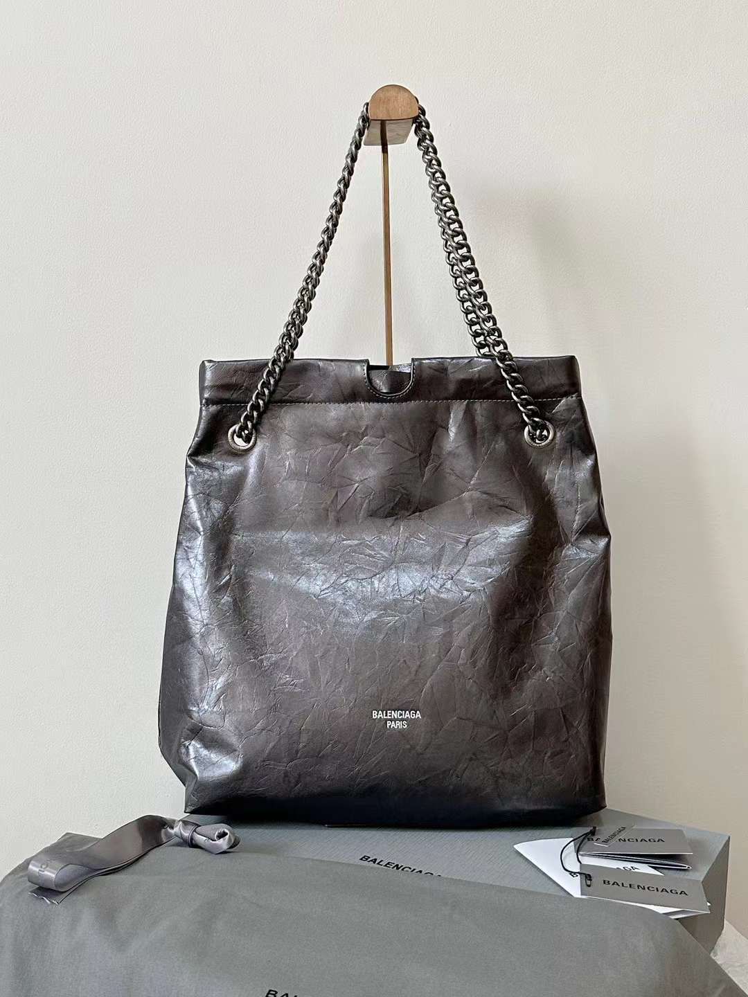 BALEN_GAGA CRUSH 垃圾袋 肩背手提包 金屬黑銀色 大號