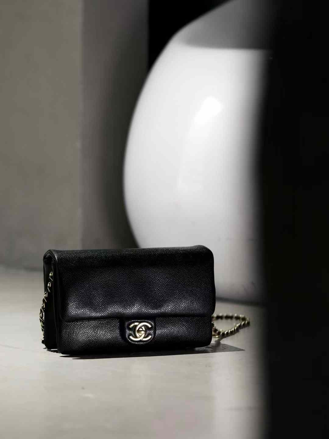 CHANEL 24K 秋冬新款魚子醬CF