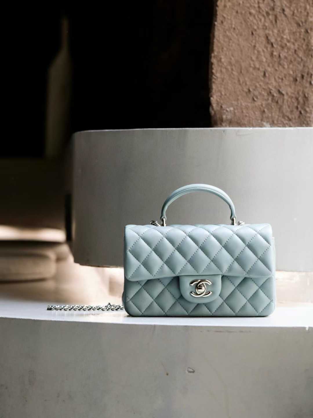 CHANEL手柄CF 羊皮 寶寶藍