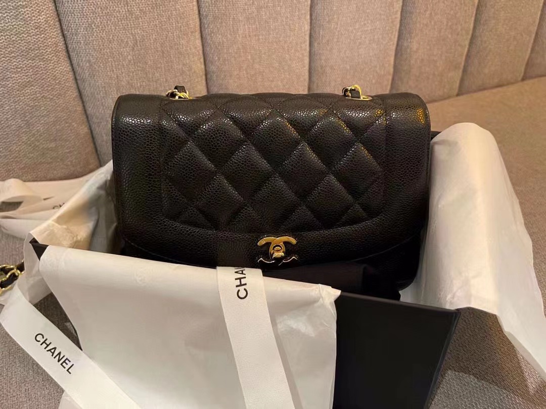CHANEL VINTAGE 經典黑魚子醬 DIANA BAG 黛妃包 23/25