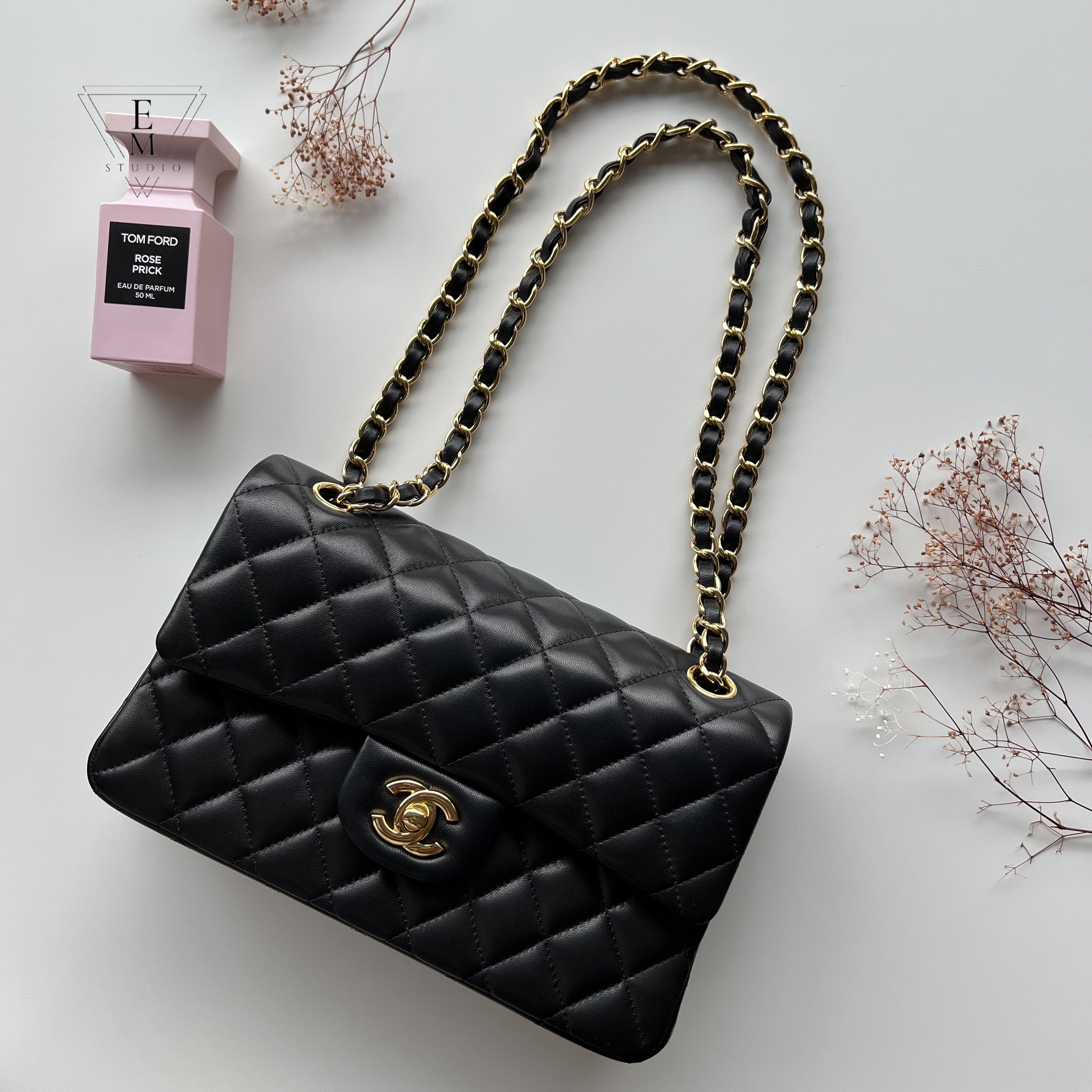 CHANEL CF 經典黑羊皮銀釦/金釦口蓋包 23CM