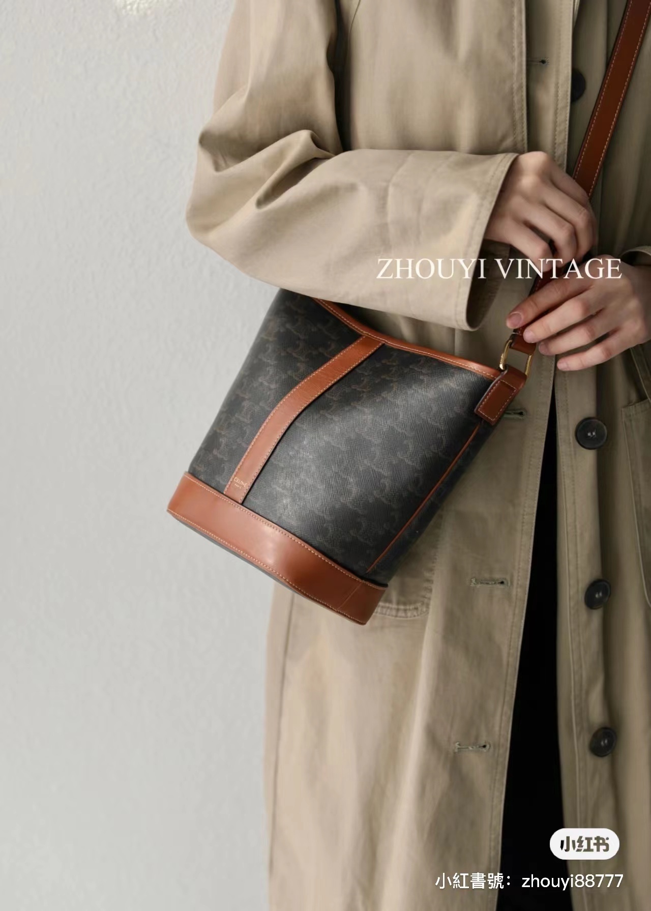 CELINE TRIOMPHE 帆布小牛皮 BUCKET 水桶包