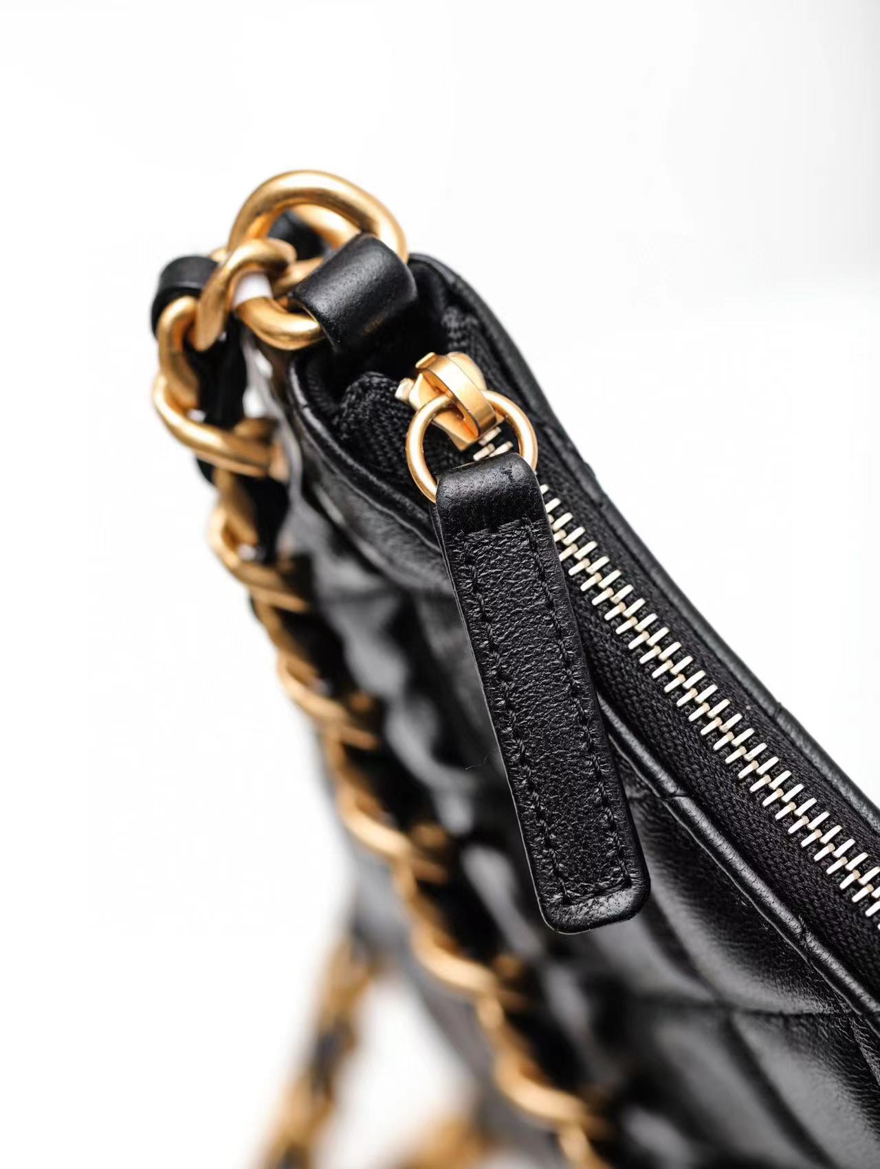 CHANEL 23B HOBO 嬉皮鏈條包 黑色