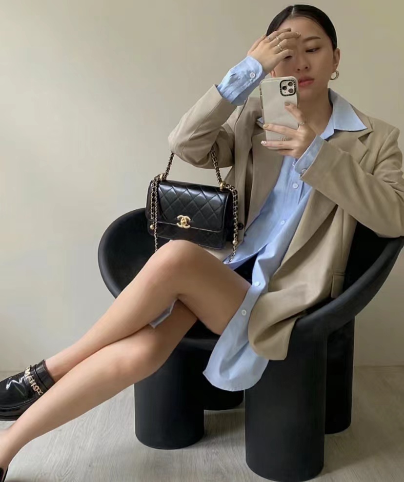 CHANEL 24C 雙金珠WOC鏈條錢包