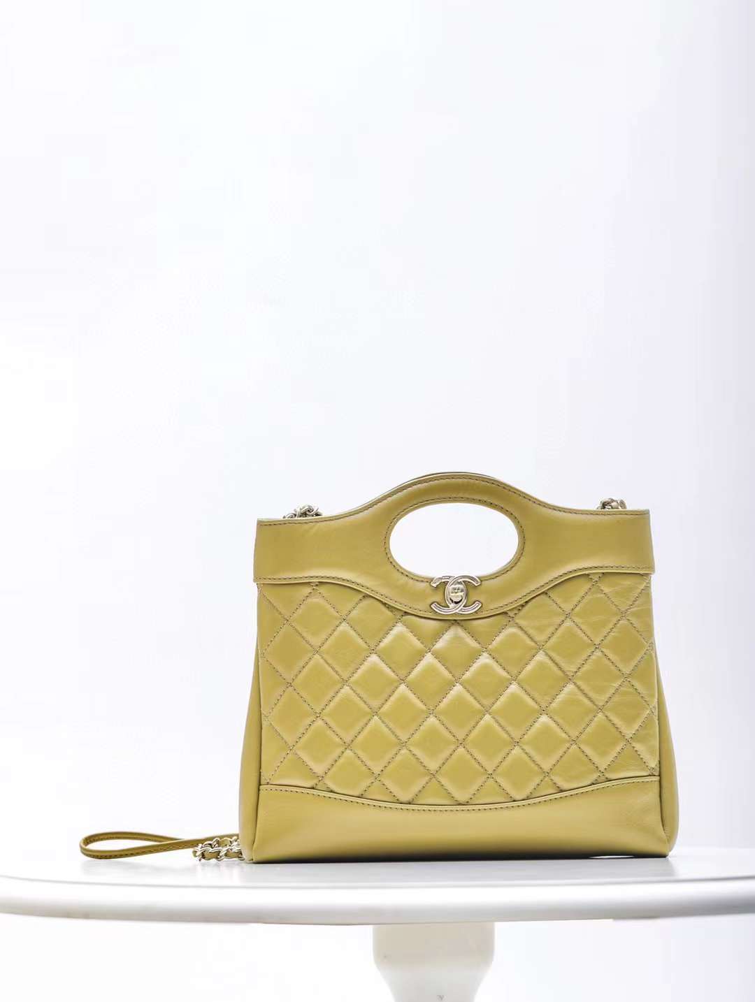 CHANEL 23A 31MINI SHOPPING BAG 經典中古側背包 橄欖綠色