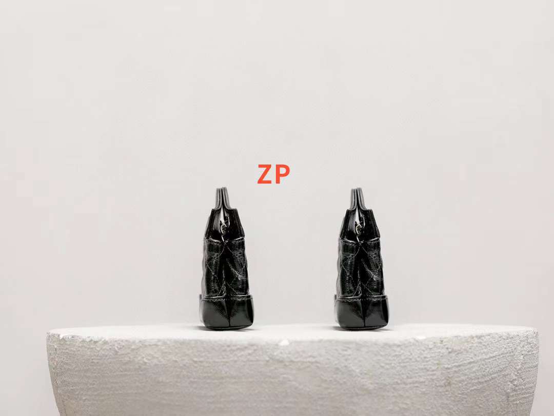 CHANEL 24S 31 超迷你 NANO 鏈條包