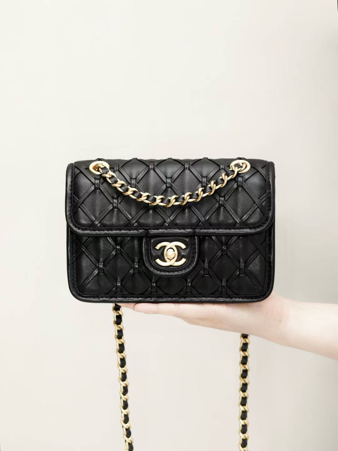 CHANEL 25走秀款編織系列CF口蓋包 黑色