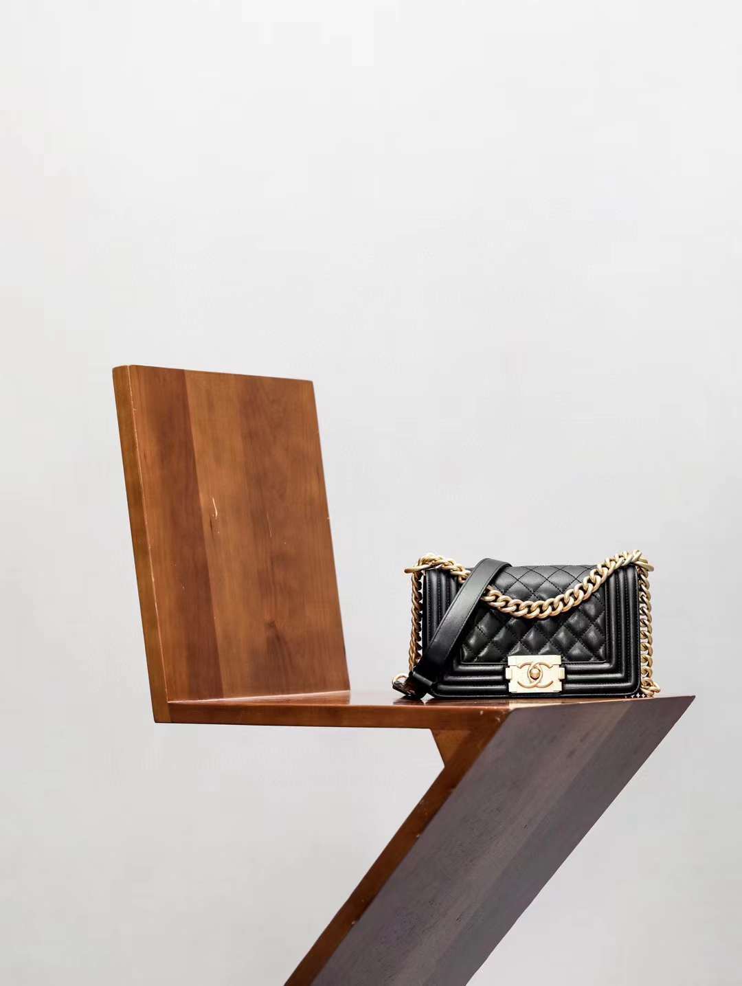 CHANEL LE BOY 羊皮口蓋包 小號 20CM