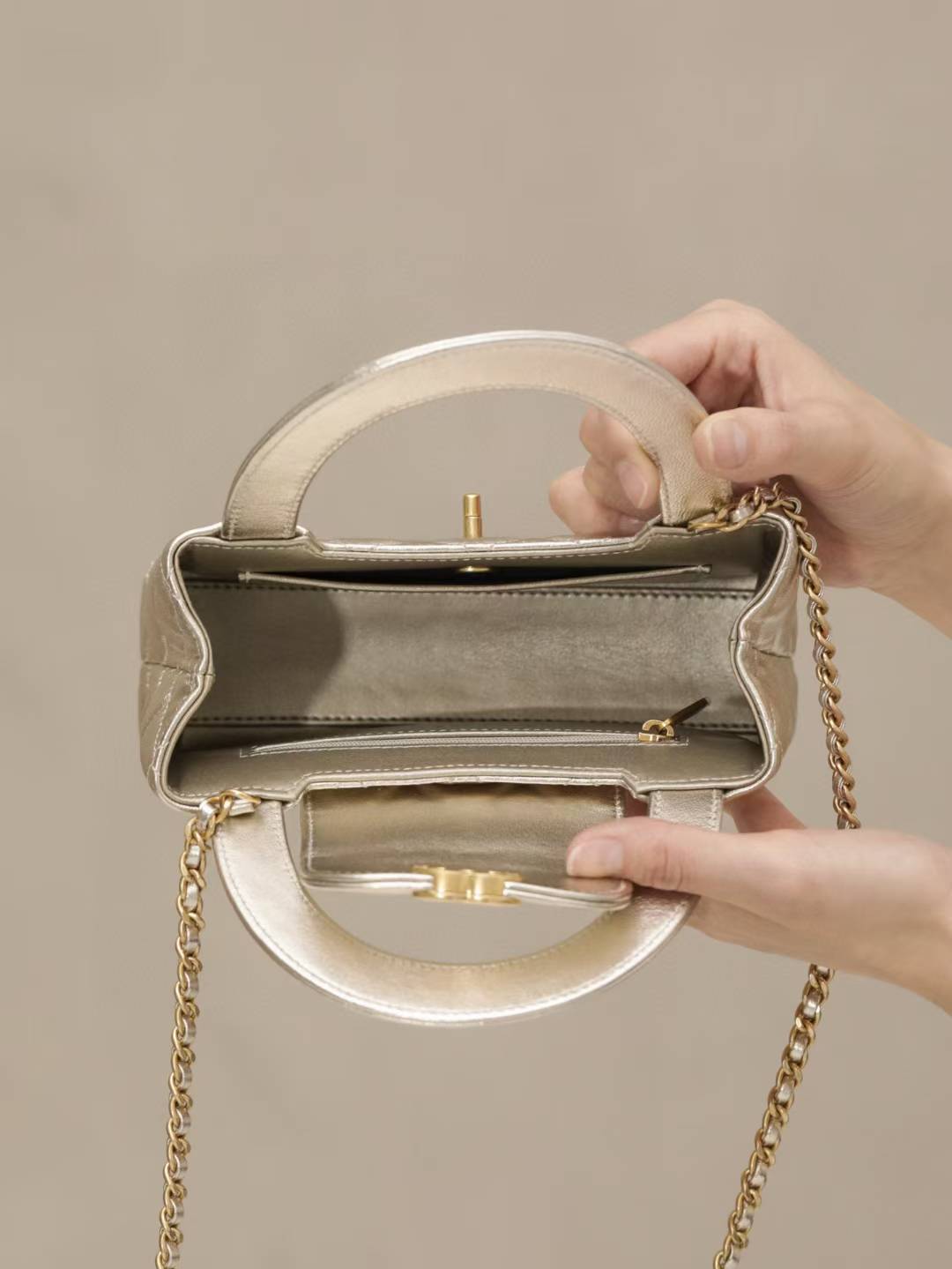 CHANEL 25P KELLY 香檳金 金屬色