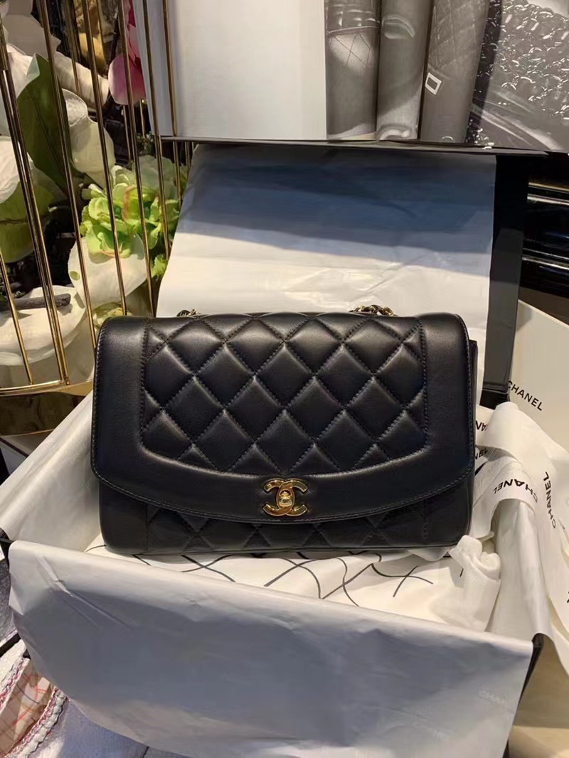 CHANEL VINTAGE 黑色小羊皮 DIANA BAG 黛妃包 23/25