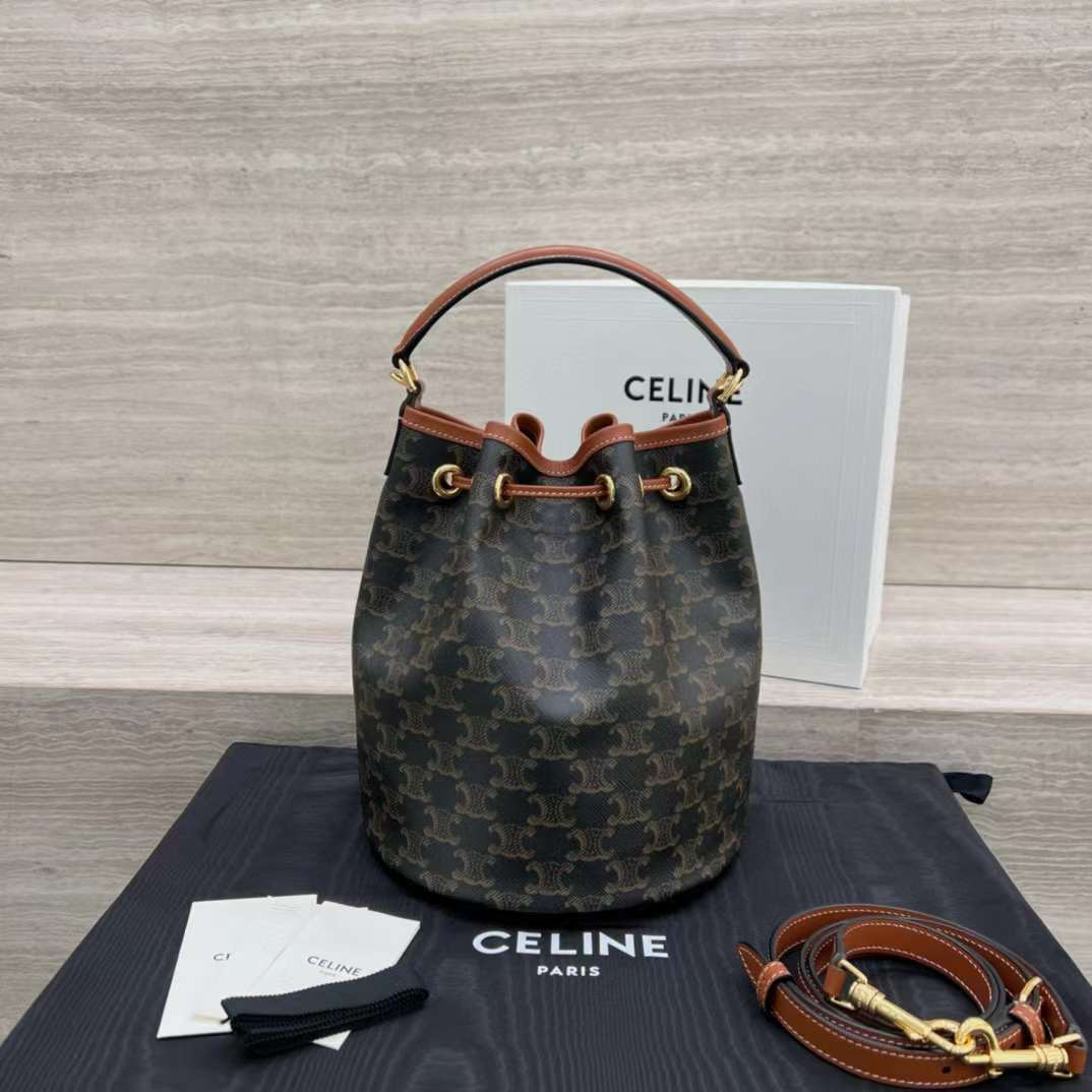 CELINE CLARA 老花印花牛皮水桶包