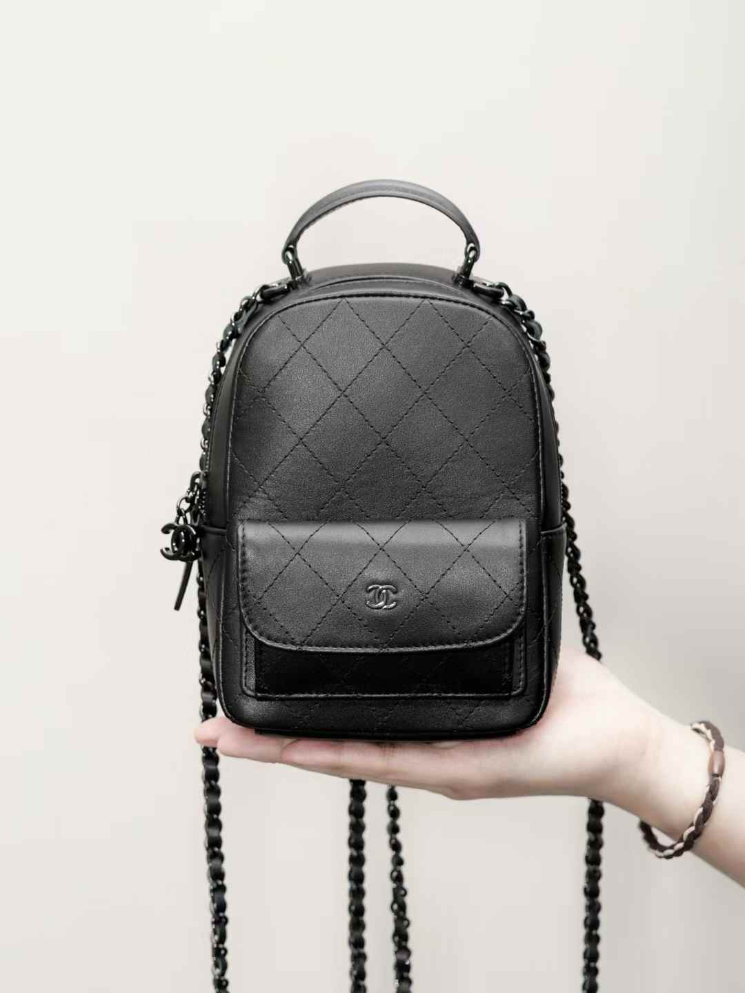 CHANEL mini backpack soblack小背包