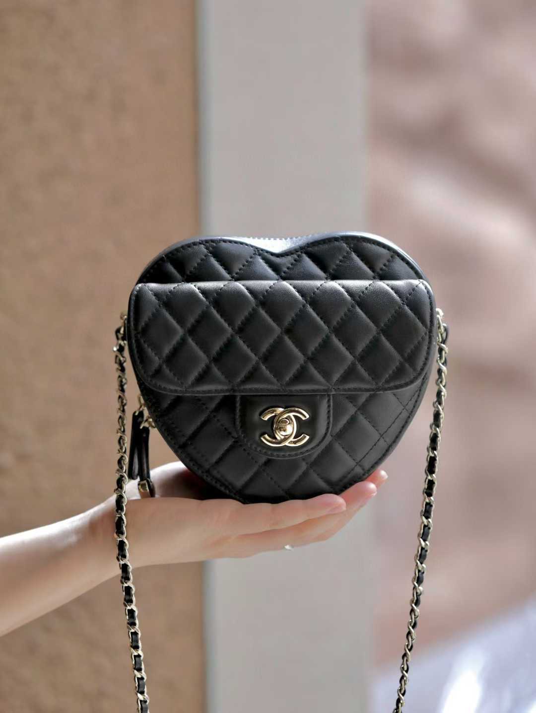 CHANEL 25B愛心包 心型鏈條包 (六色)
