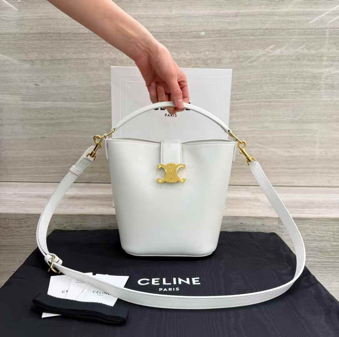 CELINE Louise小號牛皮 水桶包