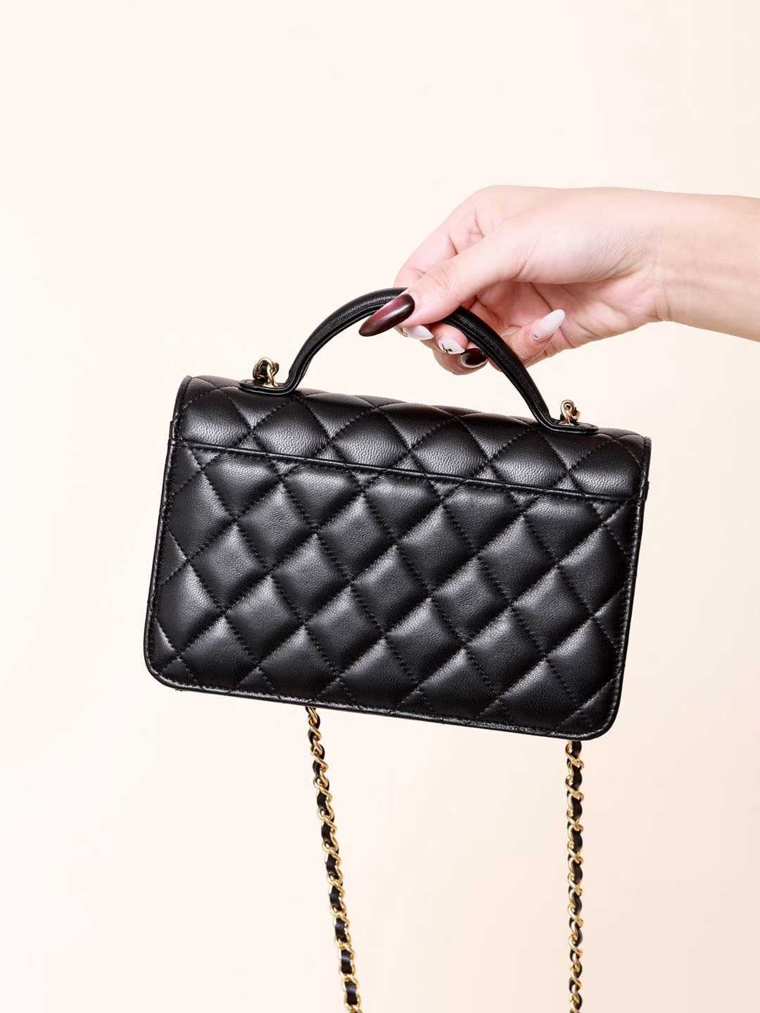 CHANEL 25B 鉚釘mini手提郵差包