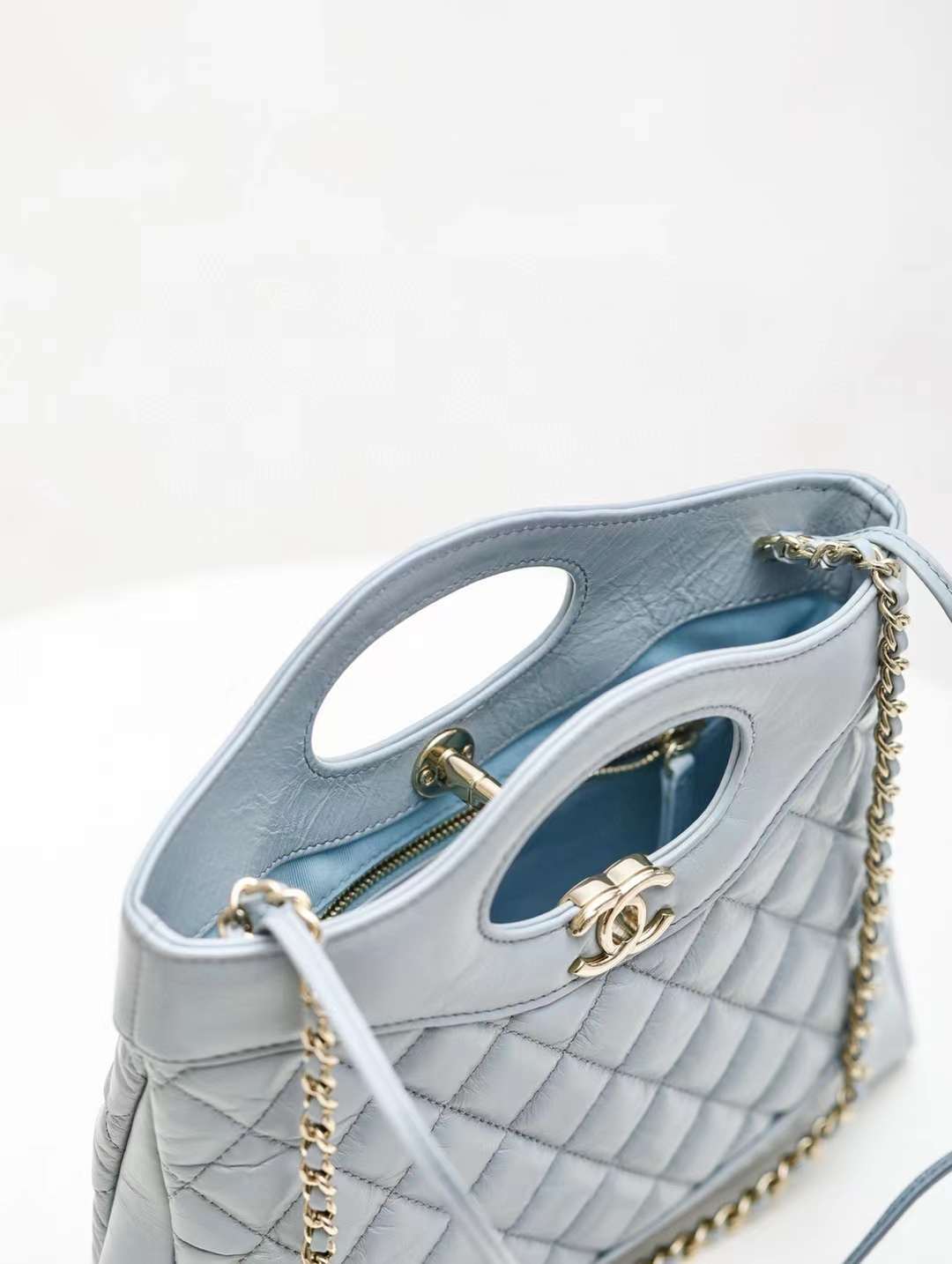 CHANEL 23A 31MINI SHOPPING BAG 經典中古側背包 寶寶藍色