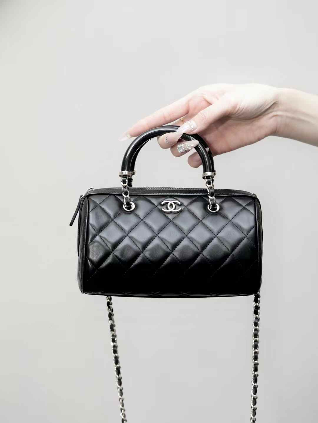 CHANEL 25C 波士頓mini 保齡球 枕頭包