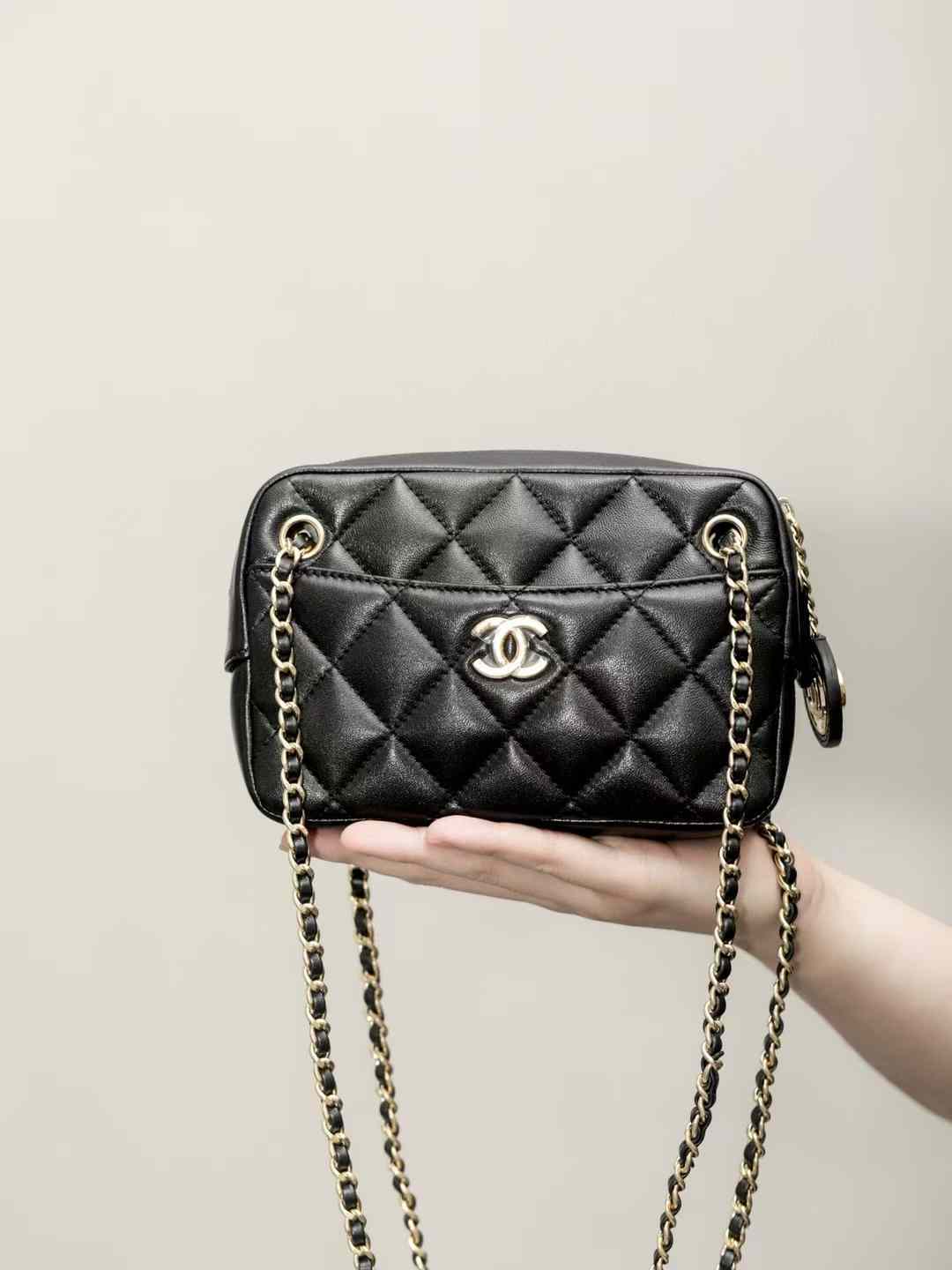 CHANEL 24K MINI 相機包