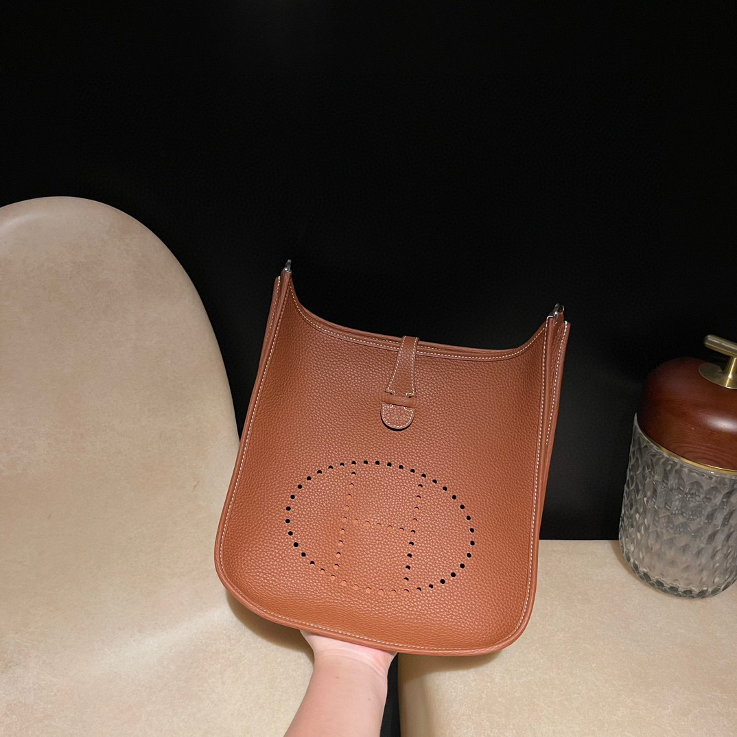 HERMES EVELYNE 29 CLEMENCE皮 37 金棕 銀釦 伊芙琳