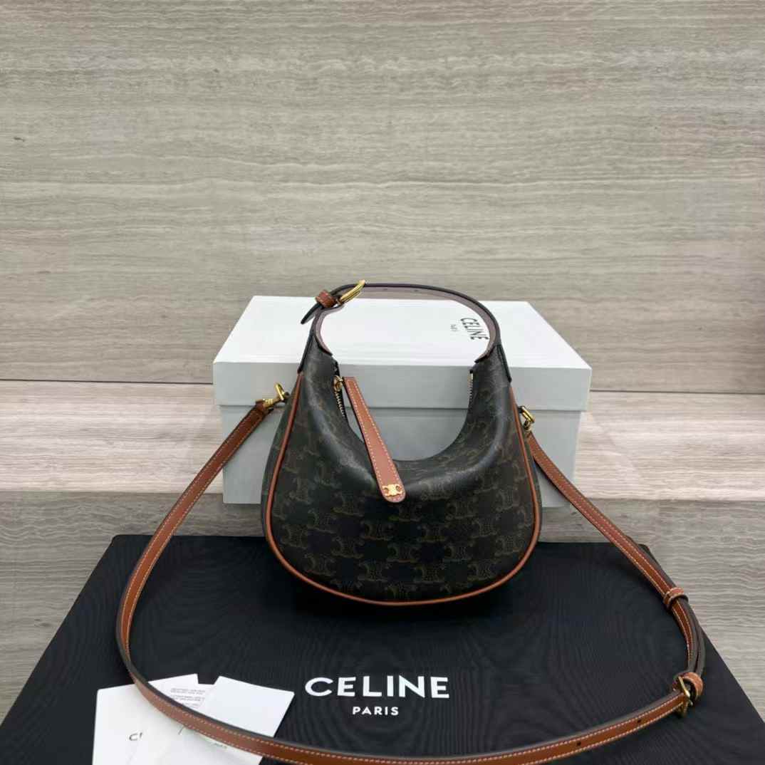 CELINE TEEN LULU LOGO 印花牛皮手袋