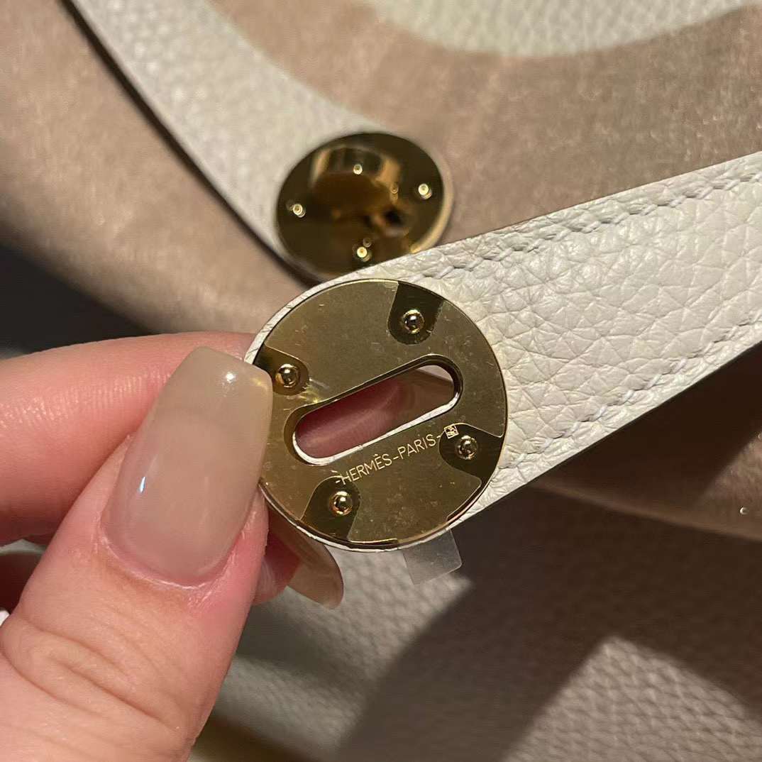 HERMES LINDY CLEMENCE皮10奶昔白金釦 轉釦手提/肩背兩用包 26CM