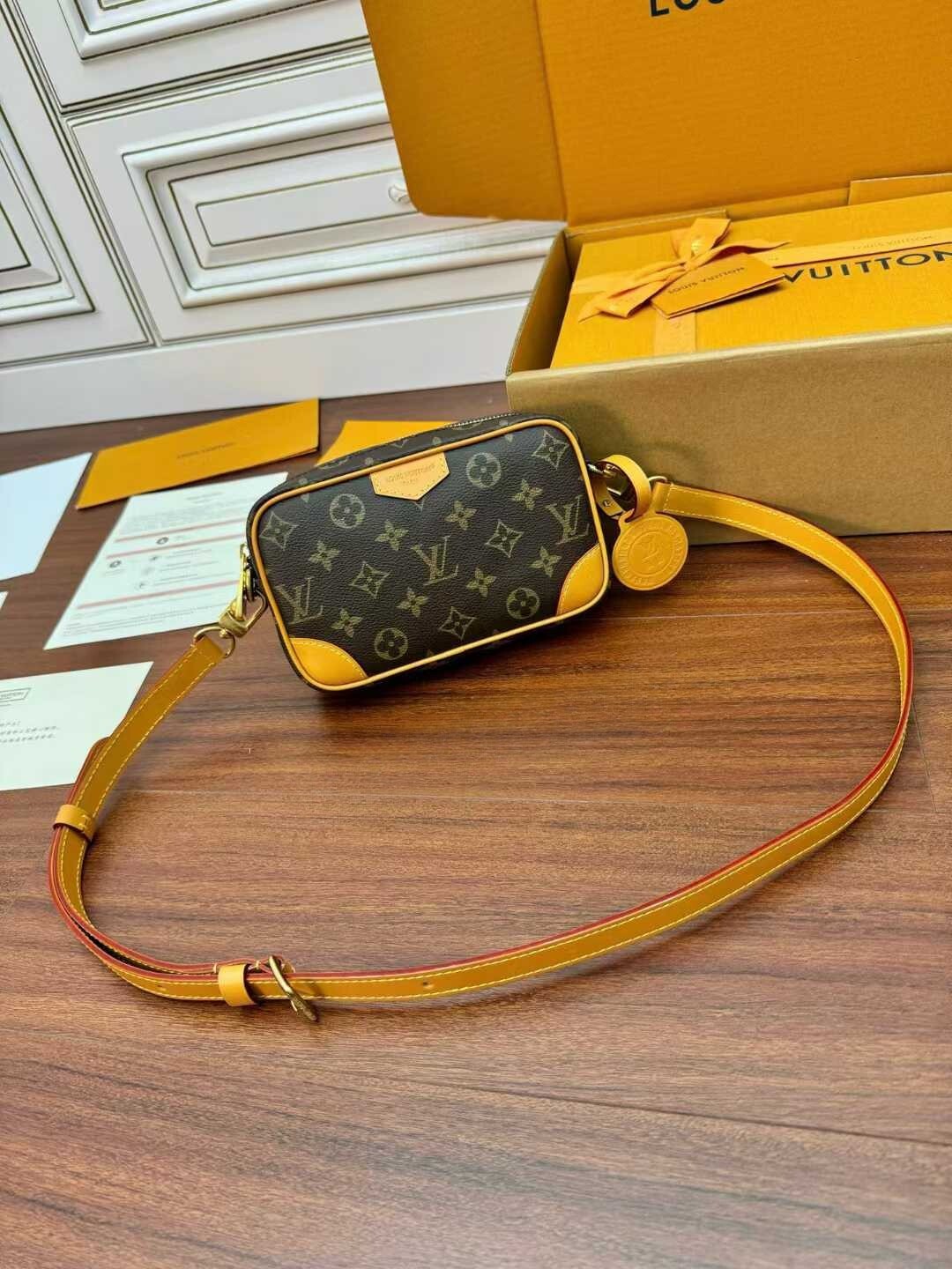 LV Trocadero 迷你手袋