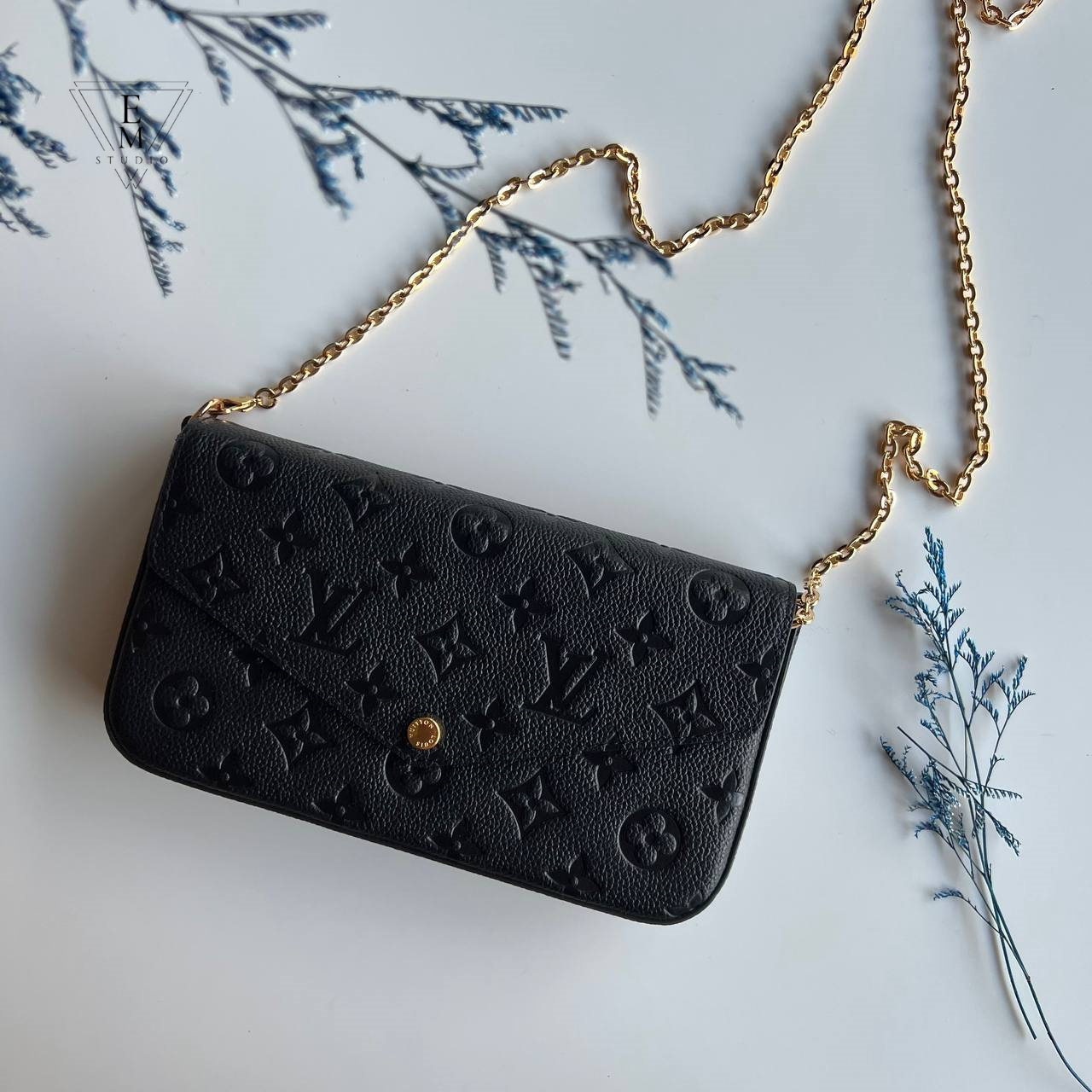 LV FÉLICIE POCHETTE WOC 老花壓紋鍊條信封包