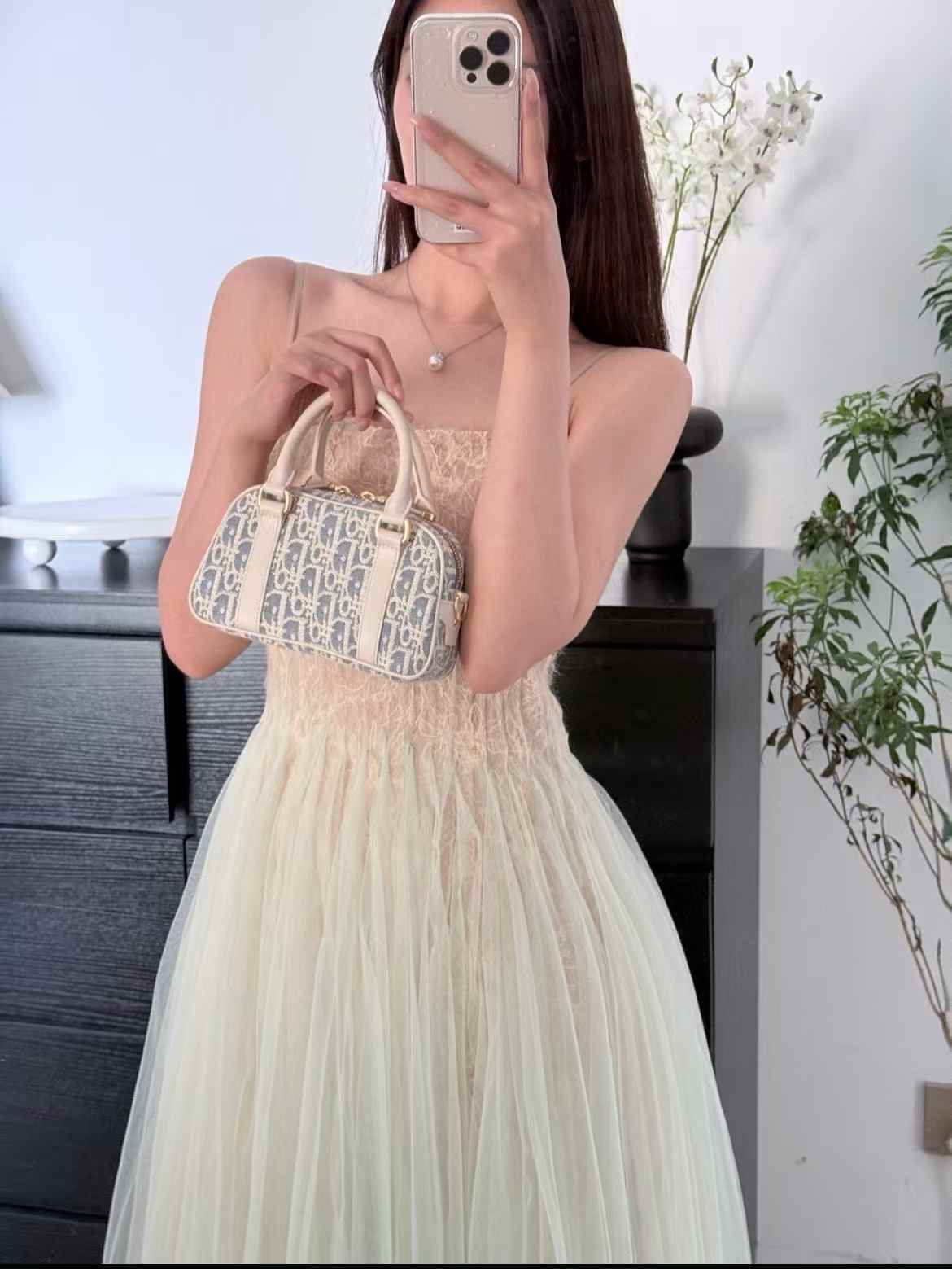 Dior 新款酒椰草Vibe保齡球包 丹寧牛仔 現貨 24H 寄出