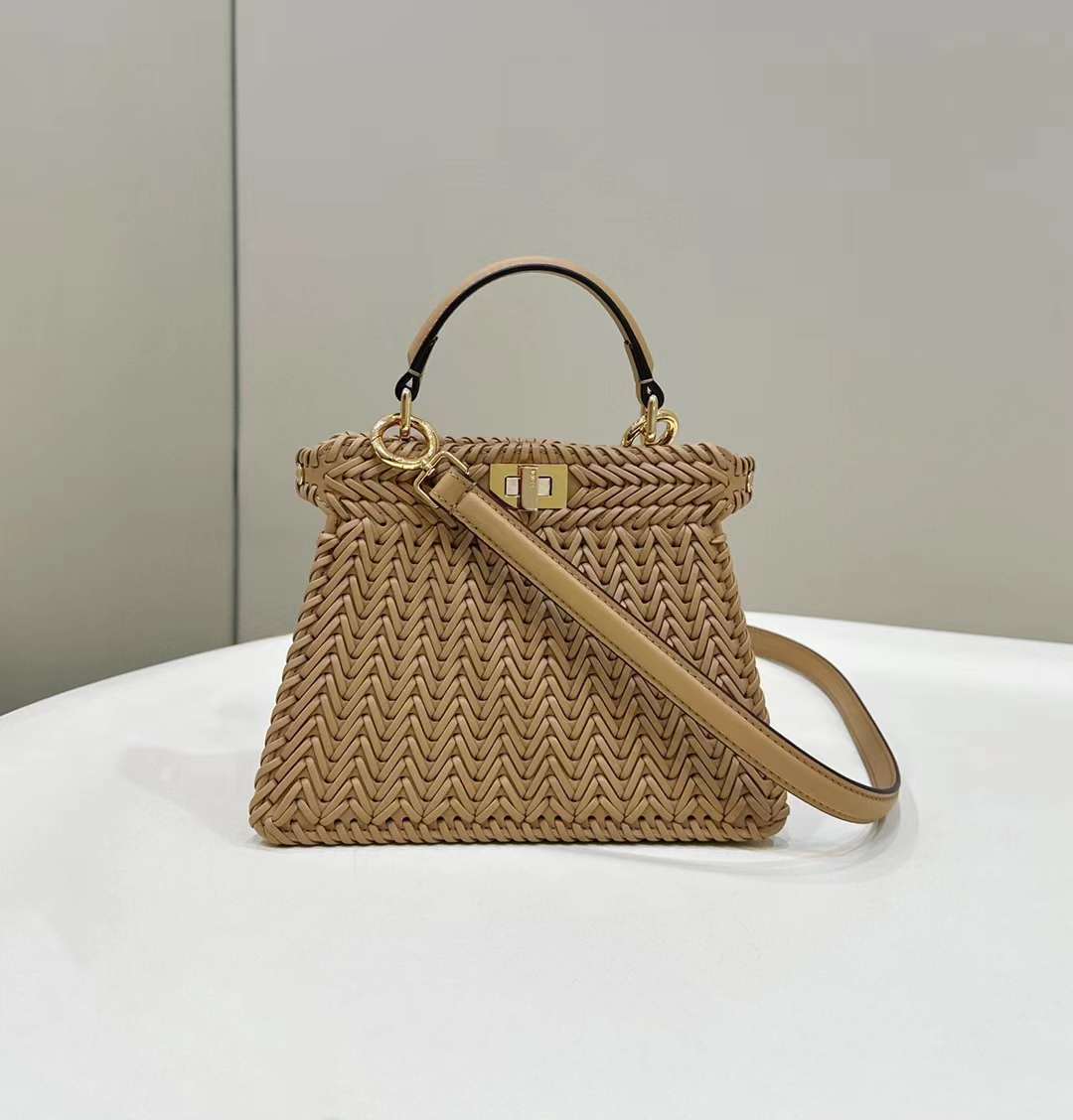 FENDI PEEKABOO ISEEU 全皮編織手提包 小號
