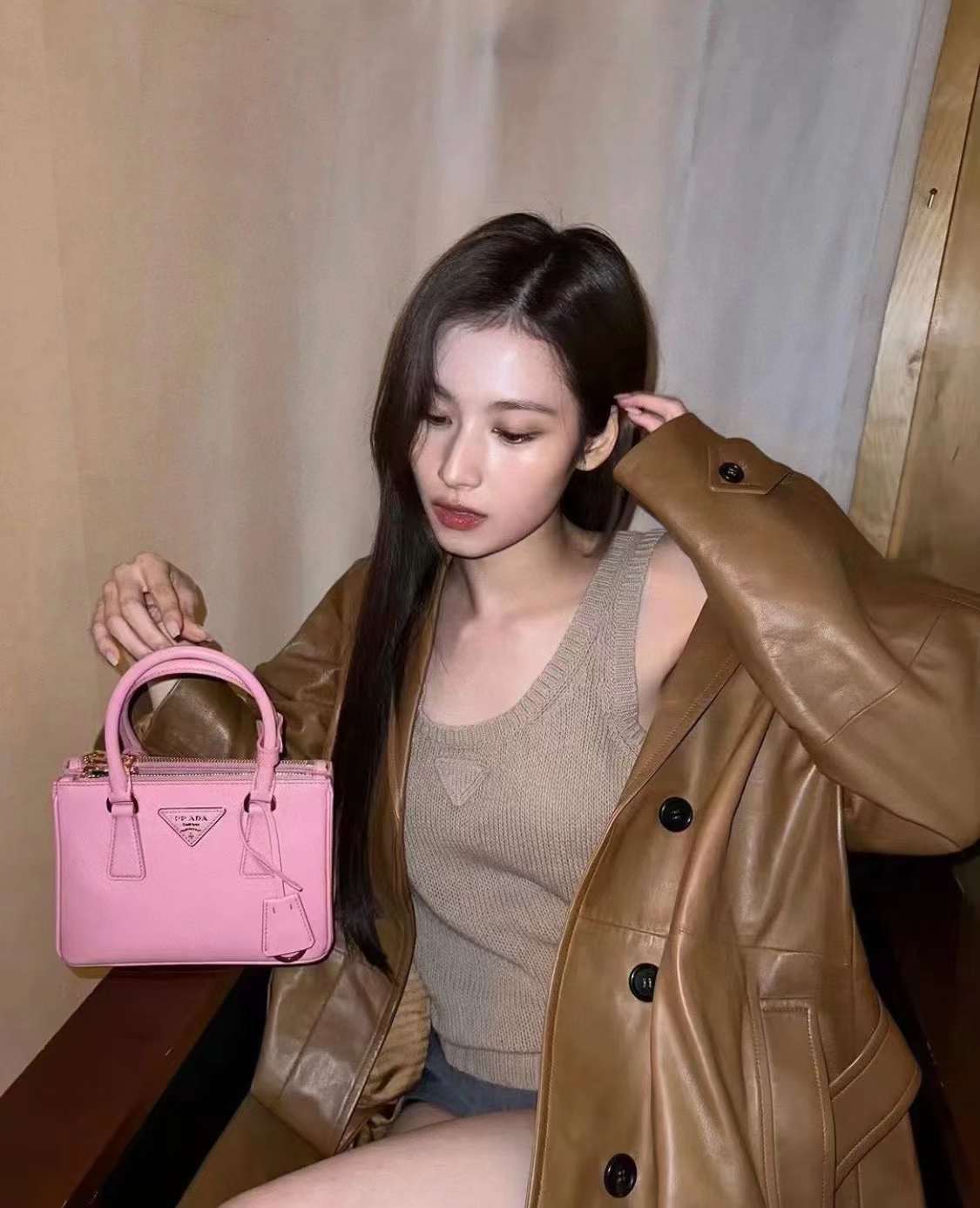 PRADA GALLERIA SAFFIANO MINI 粉色皮革手提包