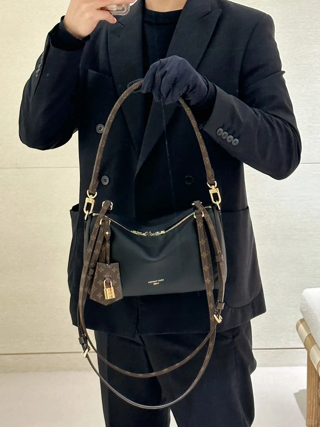 LV express 秀款秋冬新款 牛皮款 (三種尺寸)