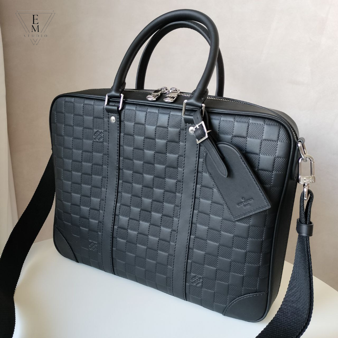 LV DAMIER INFINI ONYX 牛皮革SIRIUS公事包