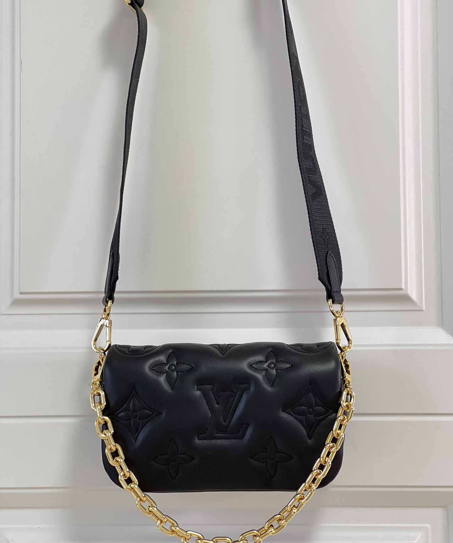 LV WALLET ON STRAP BUBBLEGRAM 經典黑手袋