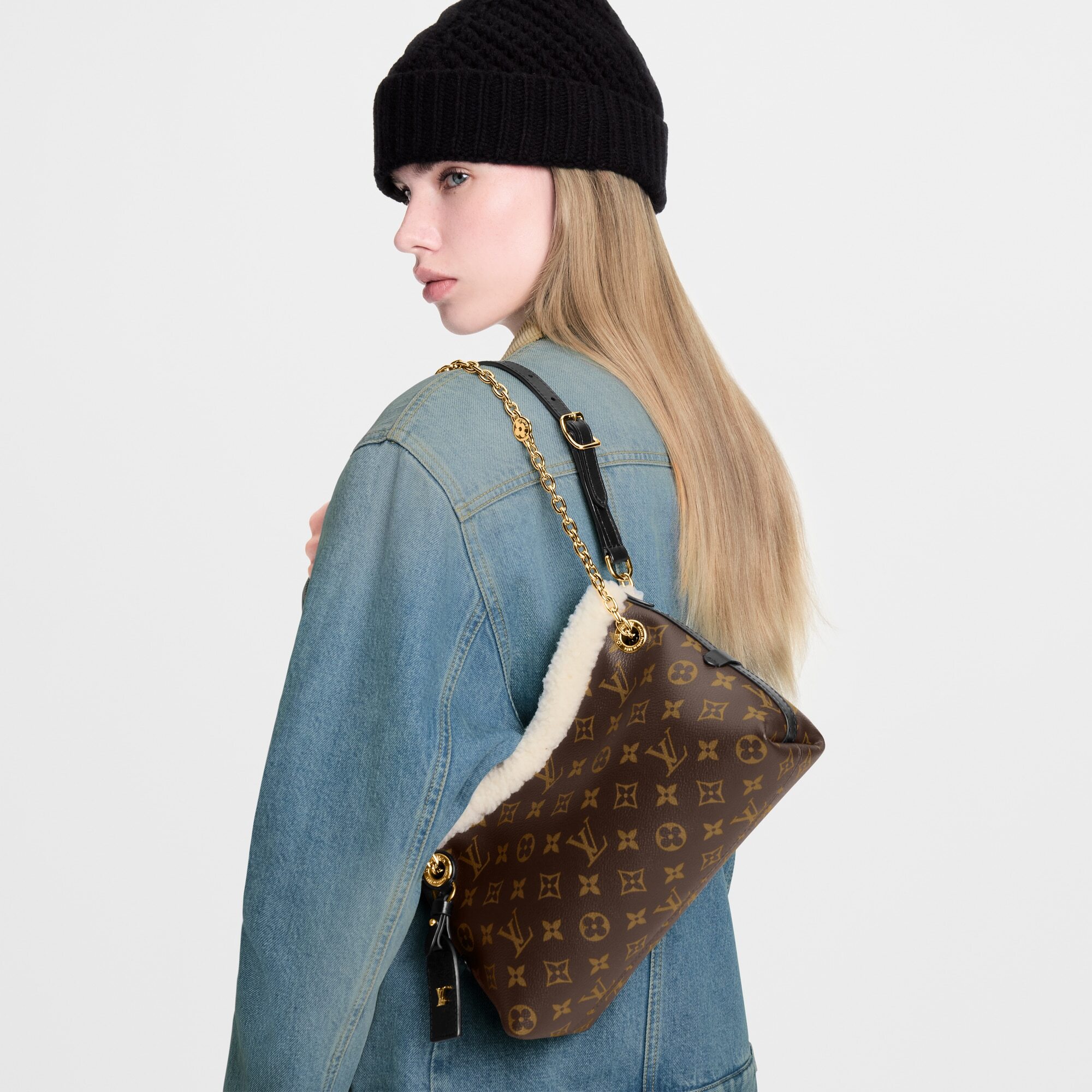 LV 秋冬新款｜滑雪系列🎿CARRYALL BB 泰迪毛毛款