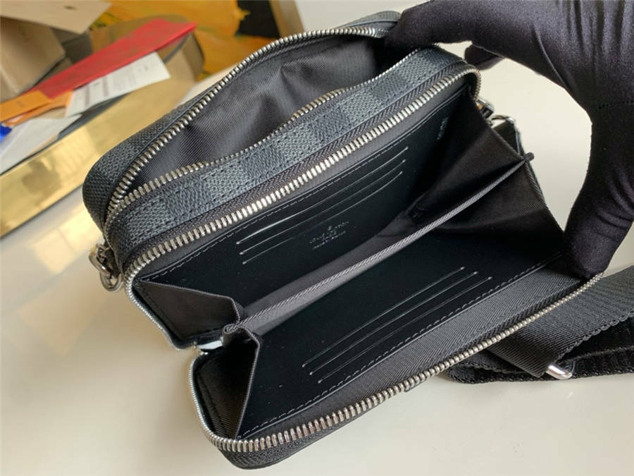 LV ALPHA 棋盤格隨身錢包