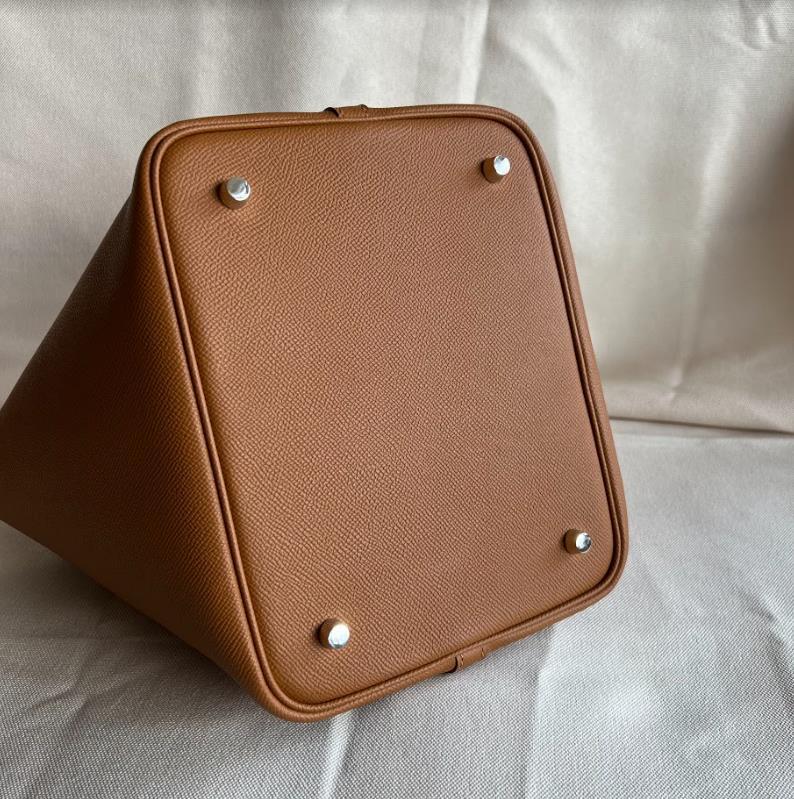 HERMES 28 焦糖棕編織提把菜籃子