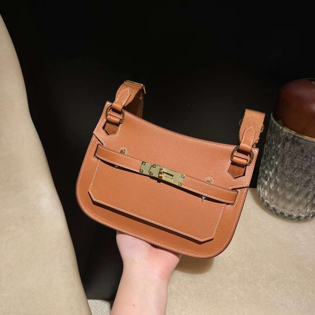 HERMES MINI JYPSIERE CLEMENCE皮 37金棕 吉普賽包