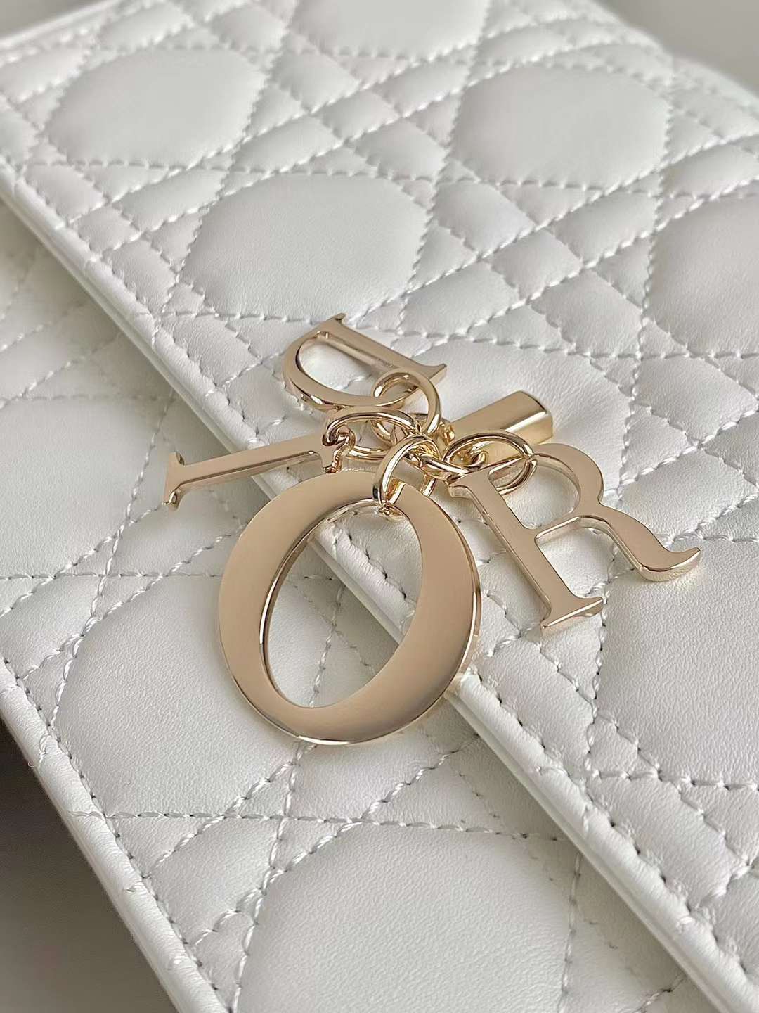 DIOR 最新款 MISS DIOR TOP HANDLE 手袋/斜背包 大號 白色