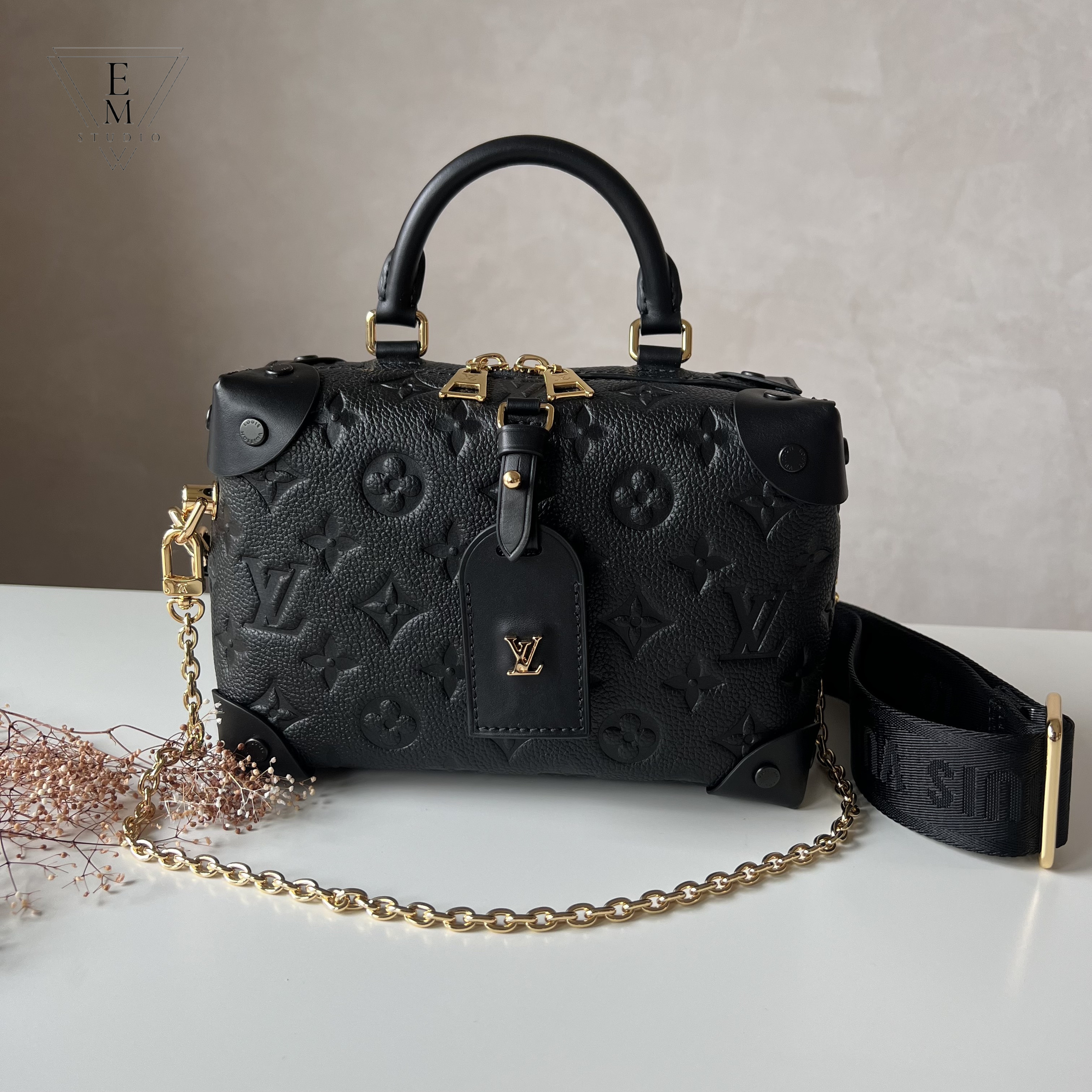 LV PETITE MALLE SOUPLE 黑色壓花小行李箱手袋