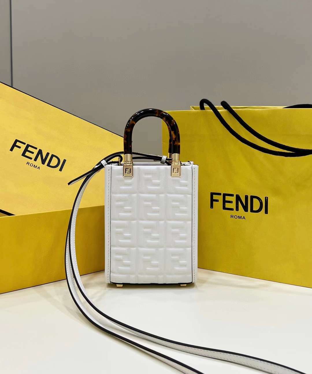 FENDI SUNSHINE MINI 手袋 斜背包 (兩色)