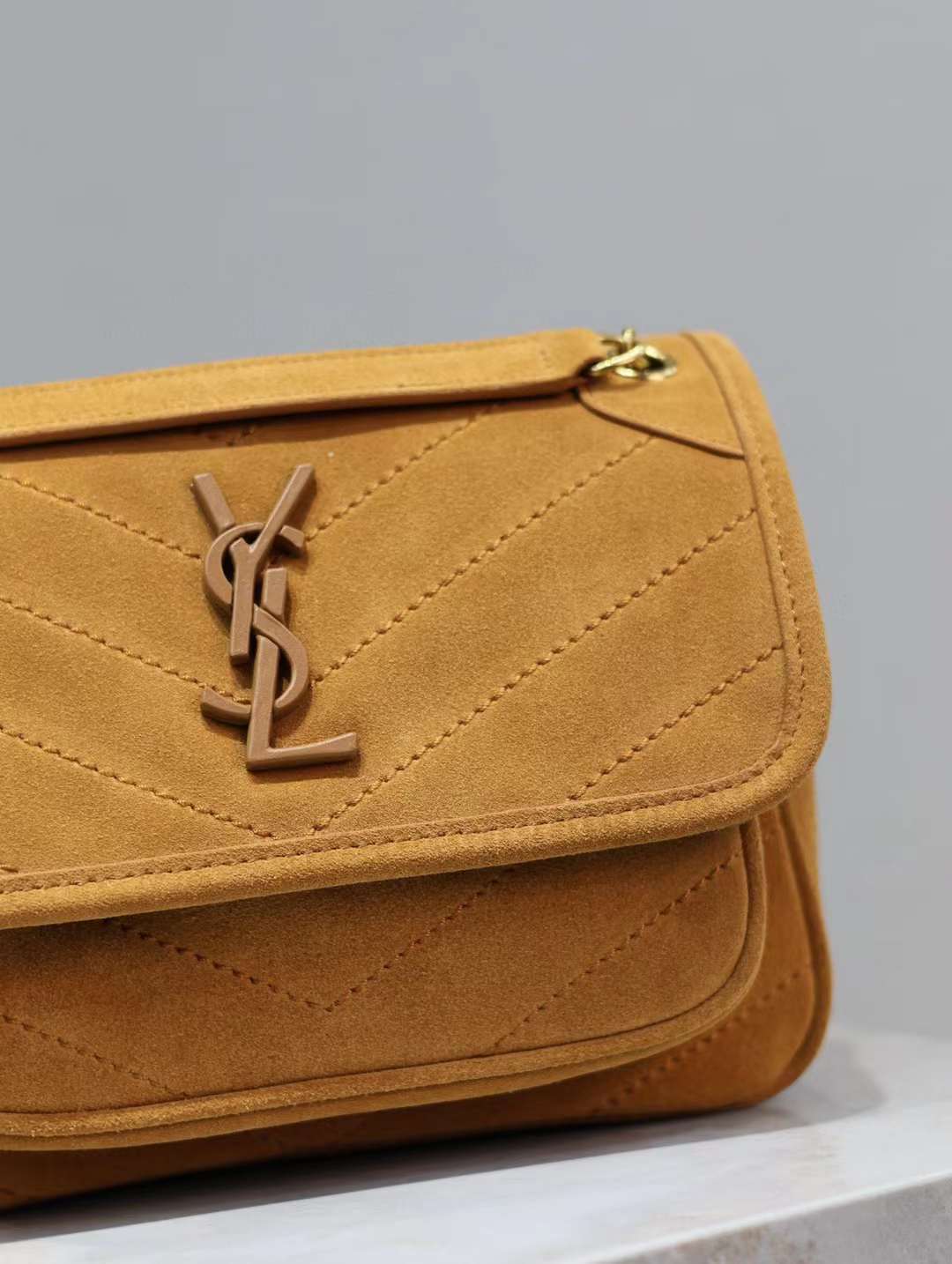 Y*L NIKI BAG 肩背包 土黃磨砂配金扣 22/28