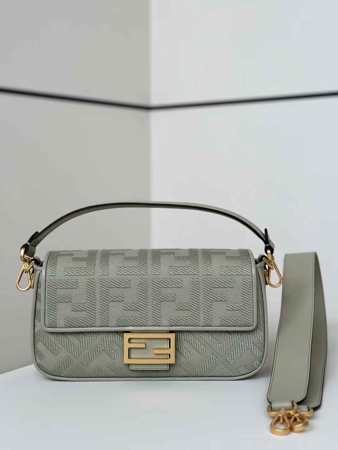 FAENDI baguette法棍包(卡其)