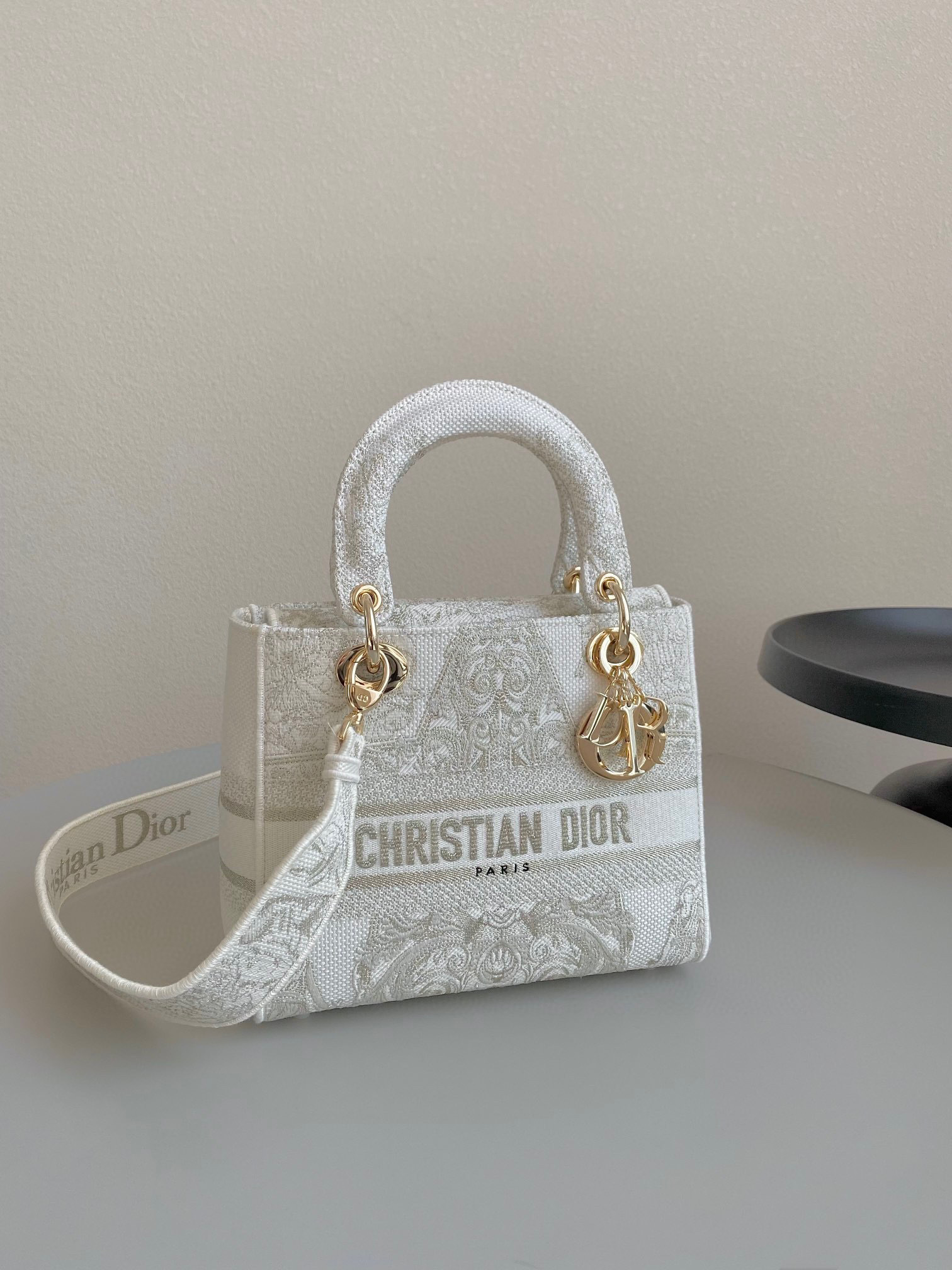 DIOR LADY D-LITE 白金星星圖案刺繡 黛妃包 中號