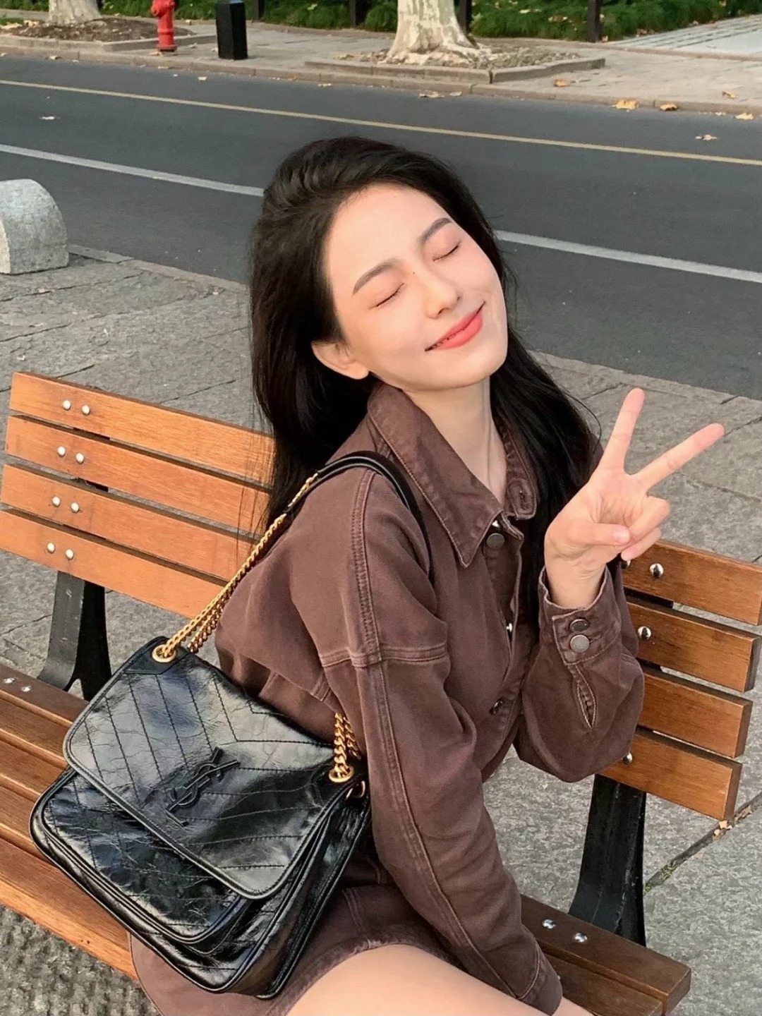 Y*L NIKI BAG 肩背包 22/28 黑金