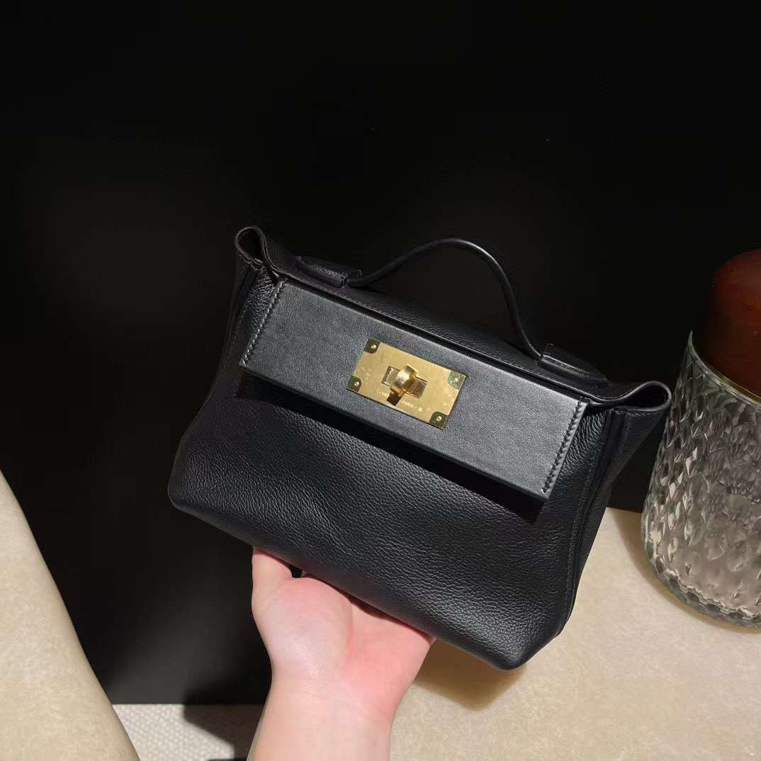 HERMES 2424 89黑色 金釦手提包 21/29