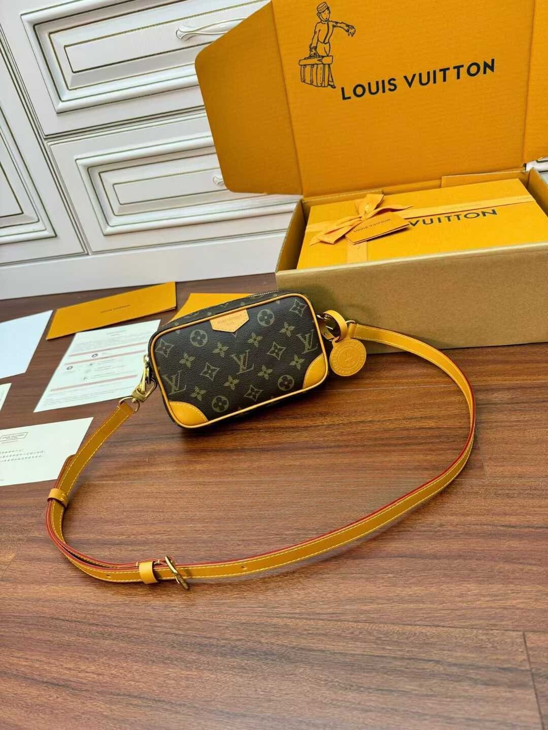 LV Trocadero 迷你手袋