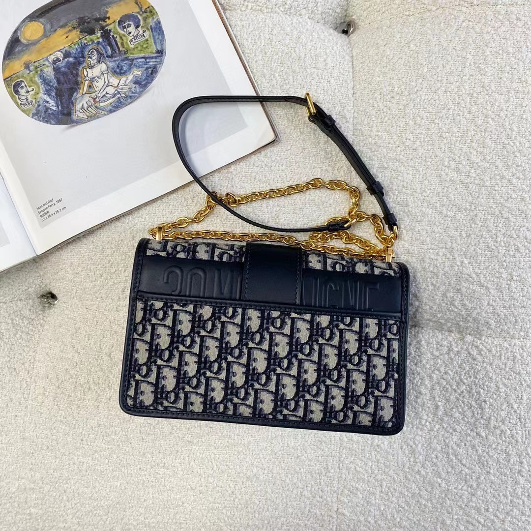DIOR 30 MONTAIGNE CD 蒙田包 鏈條款 大號