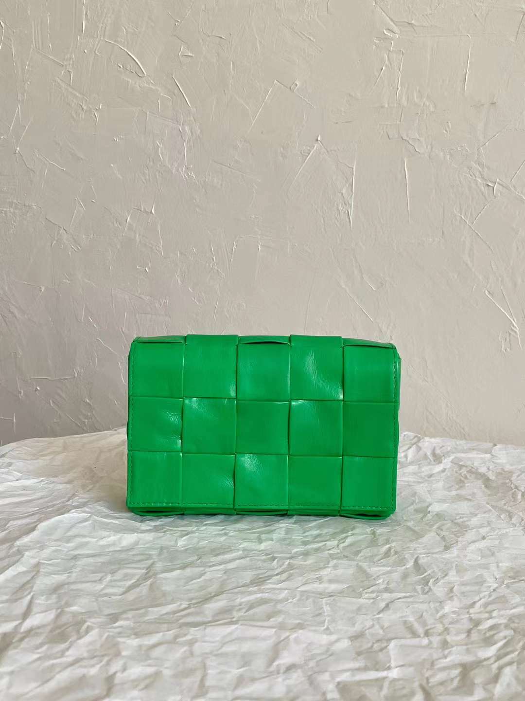 BV CASSETTE MINI 綠色油蠟皮編織包