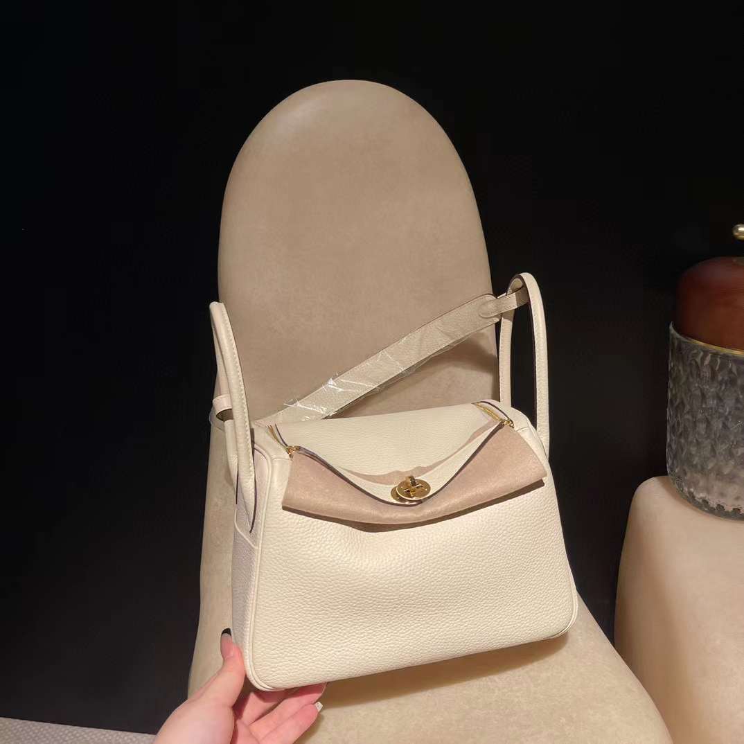 HERMES LINDY CLEMENCE皮 I2 奶油白 金扣轉釦手提/肩背兩用包 26CM