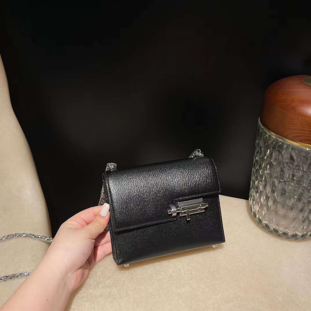 HERMES VERROU 17CM 山羊皮 89 黑色 銀扣